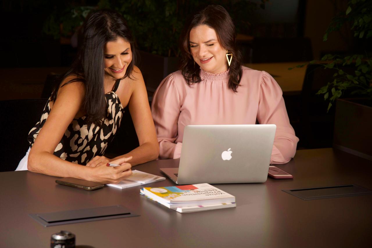 Rebecca & Natália, Fundadoras da Flow Estúdio